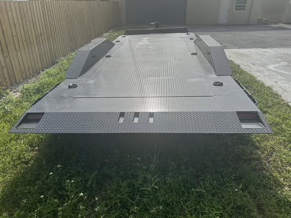 20ft Tilt Trailer thumbnail 2